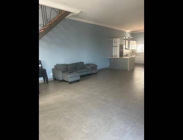 3 BEDROOM HOUSE FOR SALE IN GLENWOOD